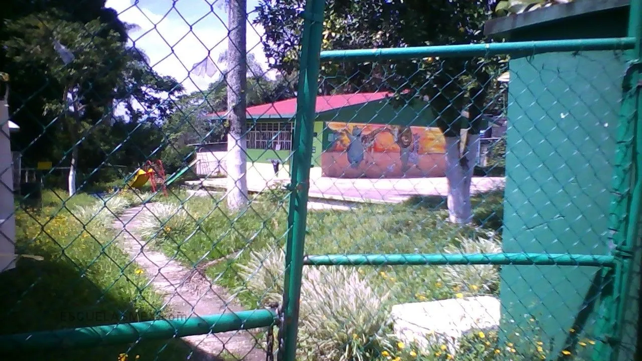 Aztlan Entrada