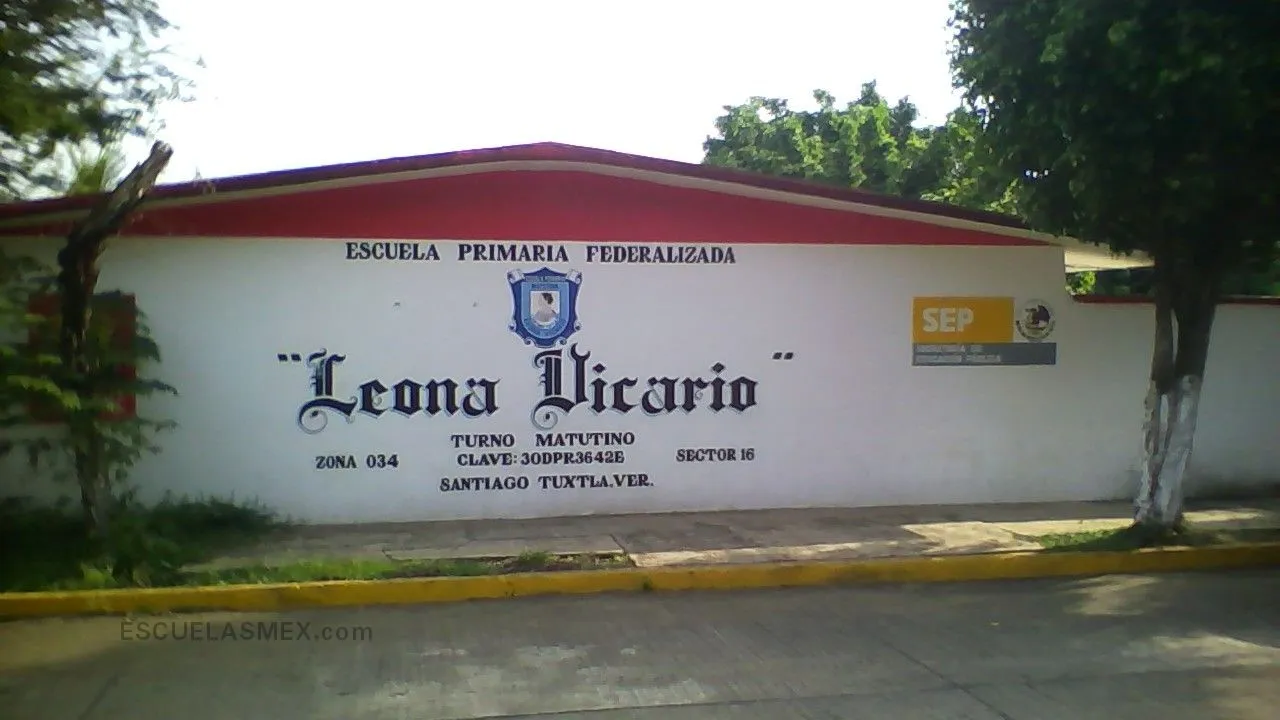 Leona Vicario Entrada