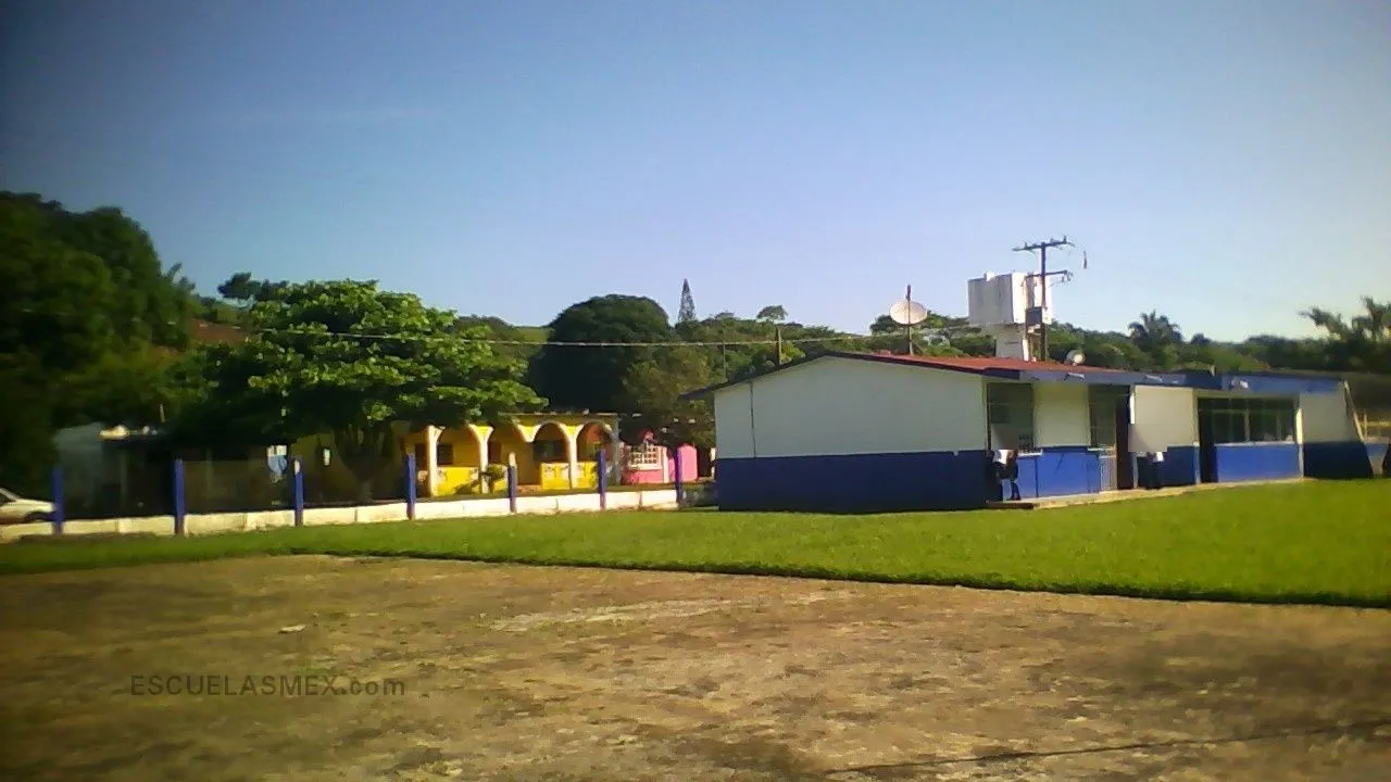 Profr. Patricio Redondo Moreno Entrada