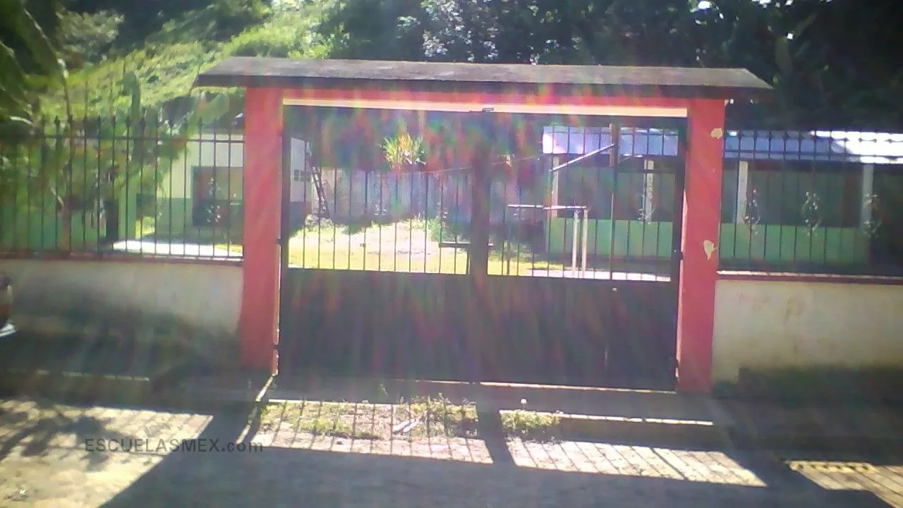 Lazaro Cardenas del Rio Entrada