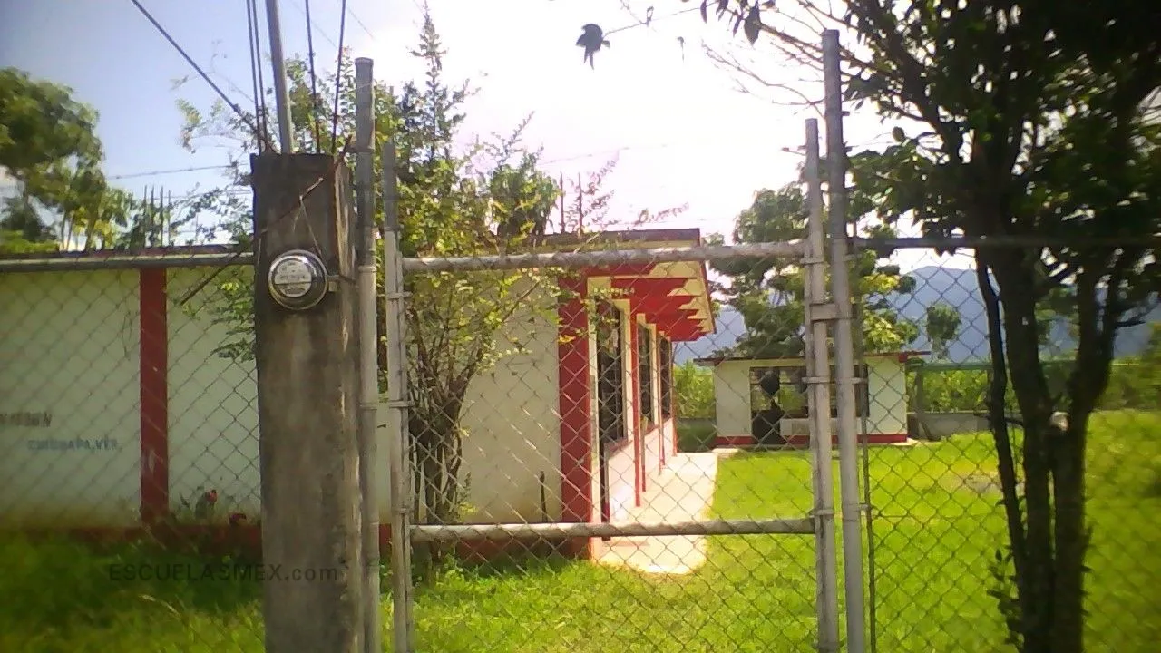 Juan de la Luz Enriquez Lara Entrada
