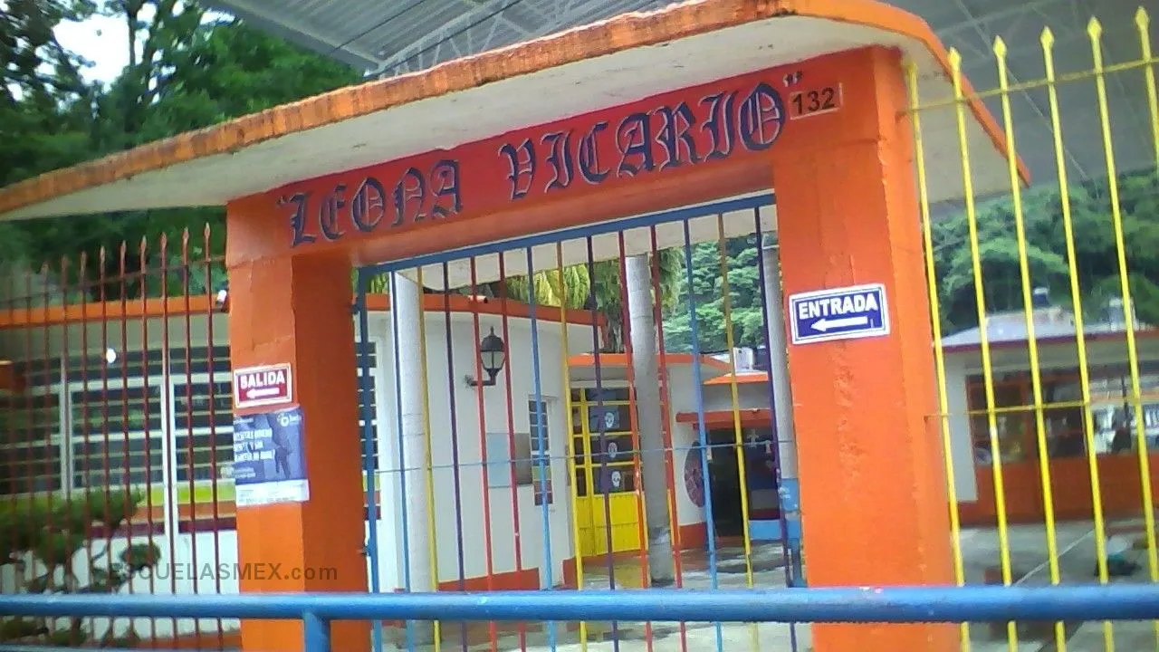 Leona Vicario Entrada