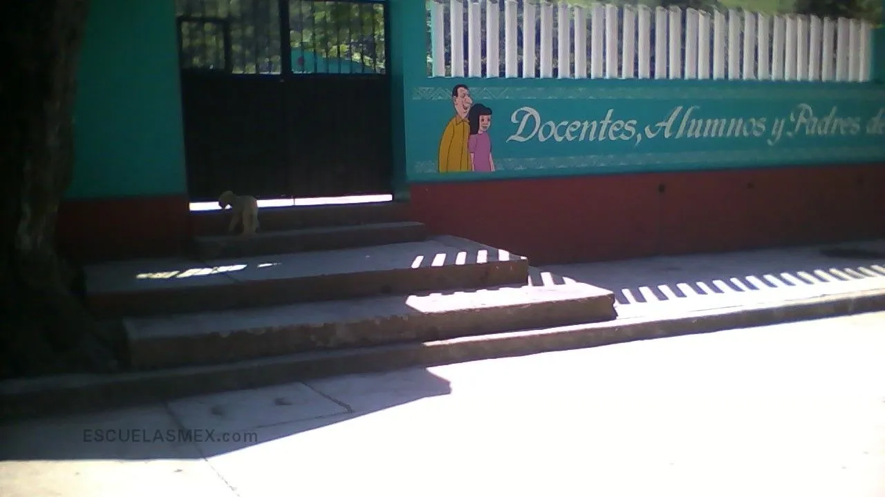 Justo Sierra Entrada