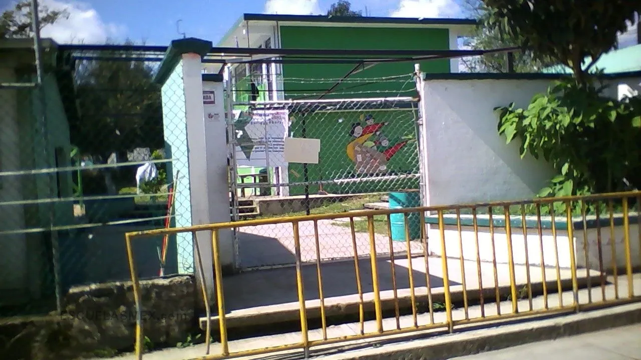 Profr. Luis Martinez Murillo Entrada