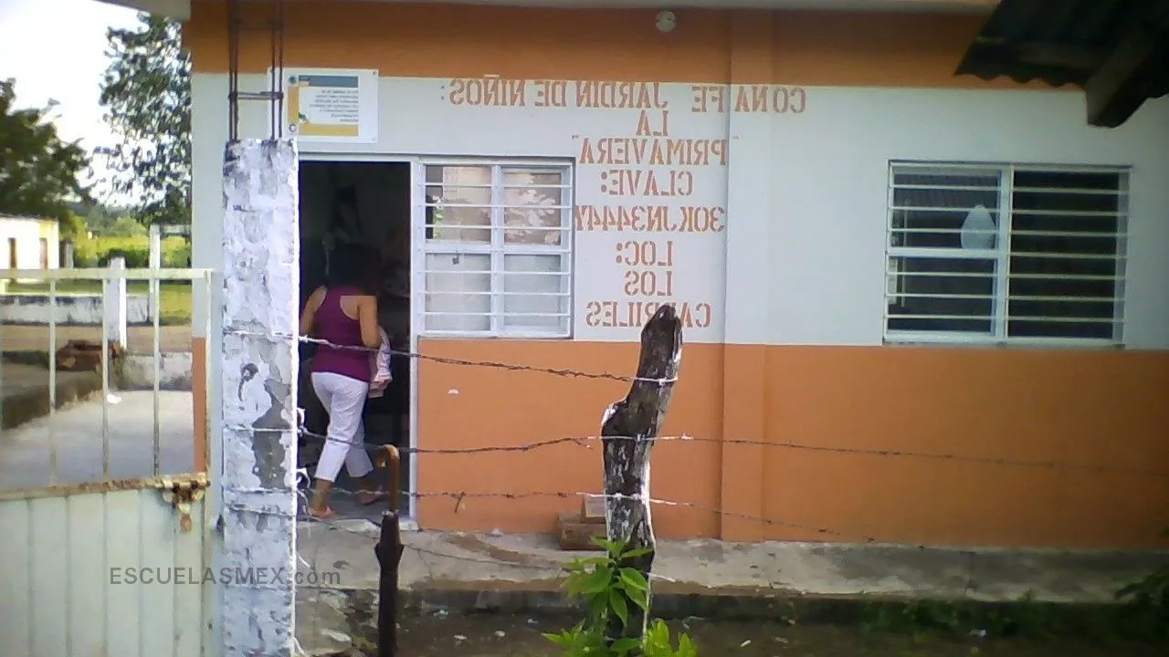 Los Carriles Entrada