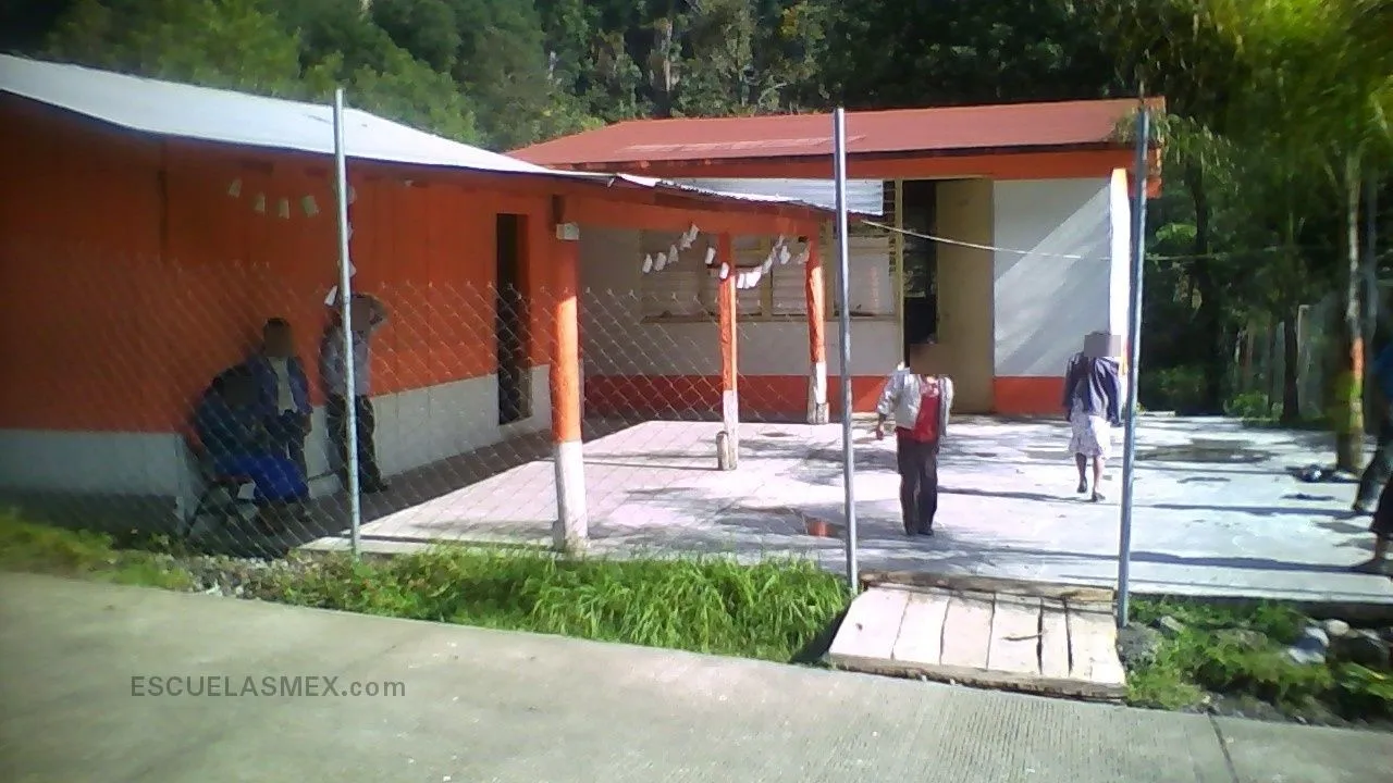 Cruz Grande Entrada