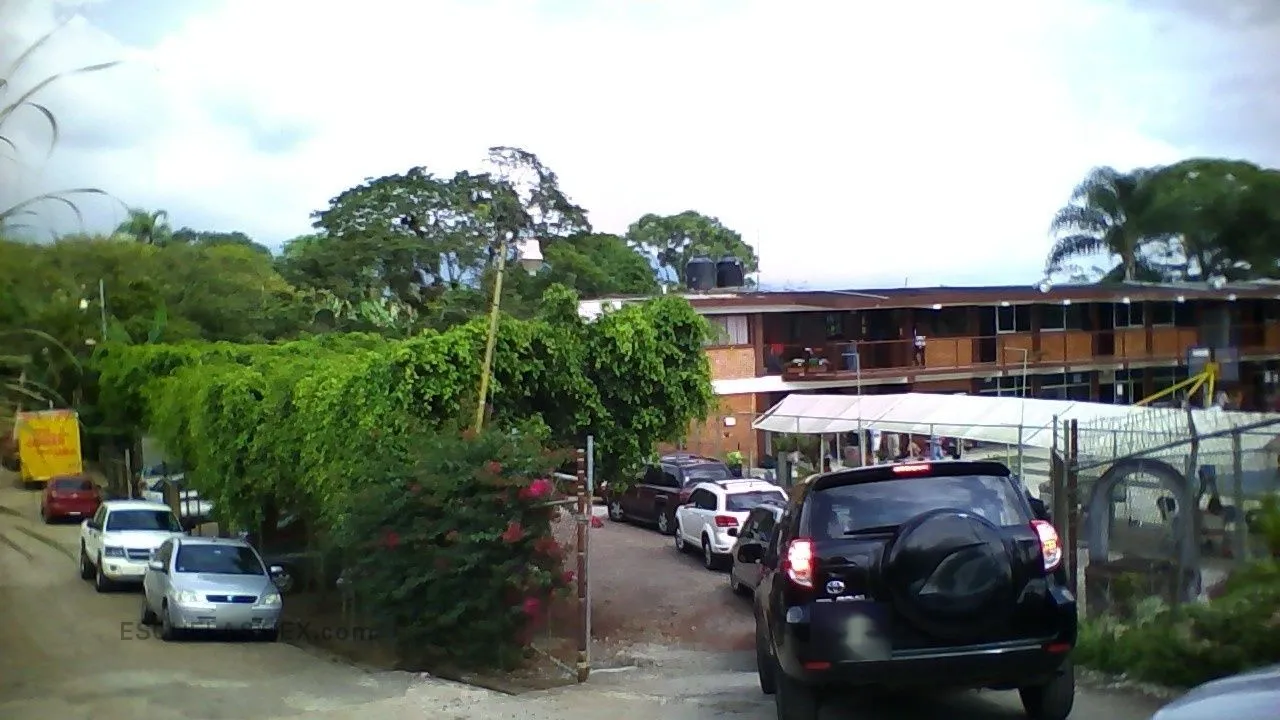 Instituto Bilingüe Carlos Dickens Entrada