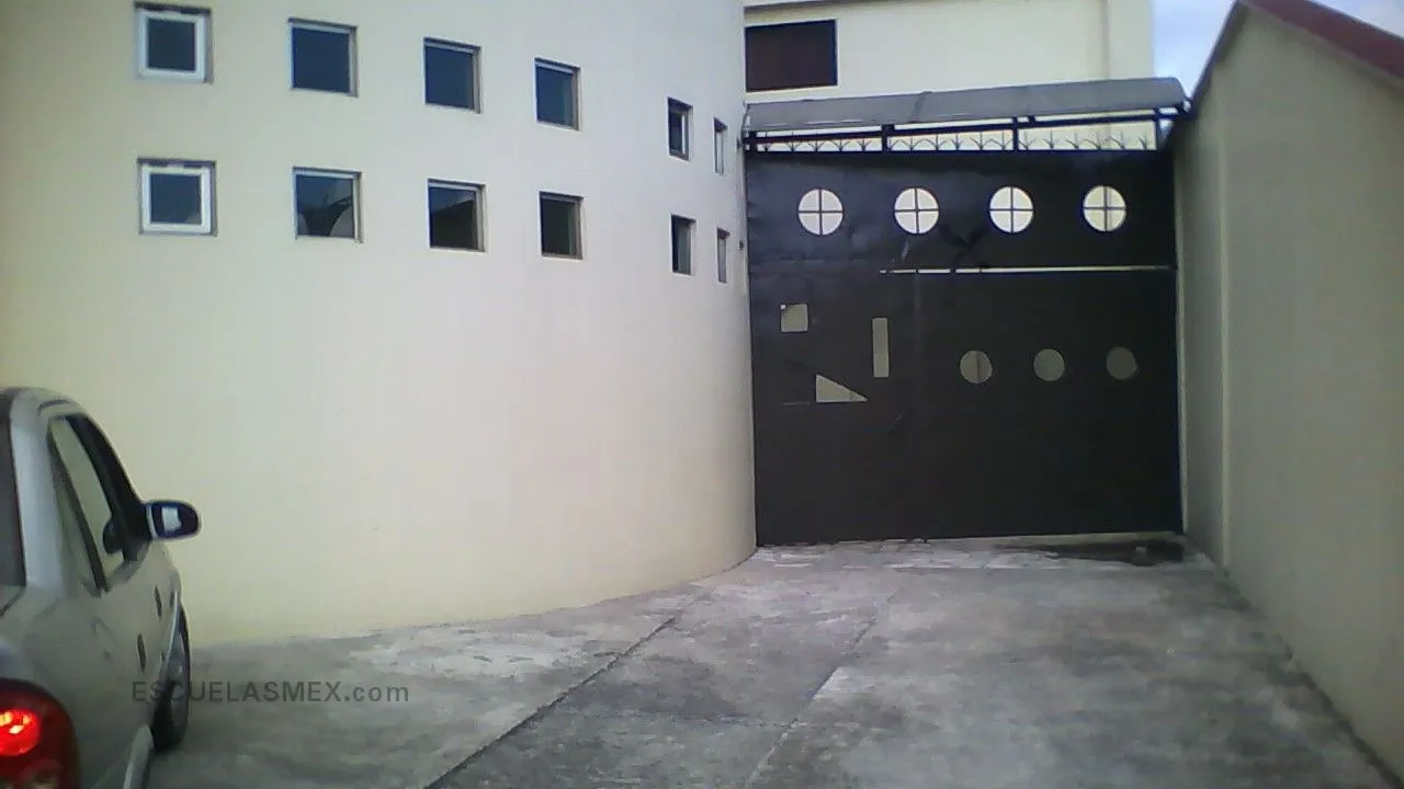 Colegio Educativo Guillaumin, S.c. Entrada
