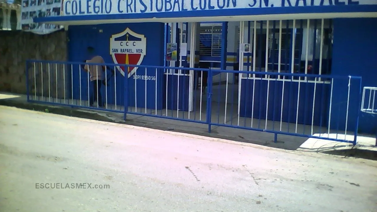 Colegio Cristobal Colon Entrada