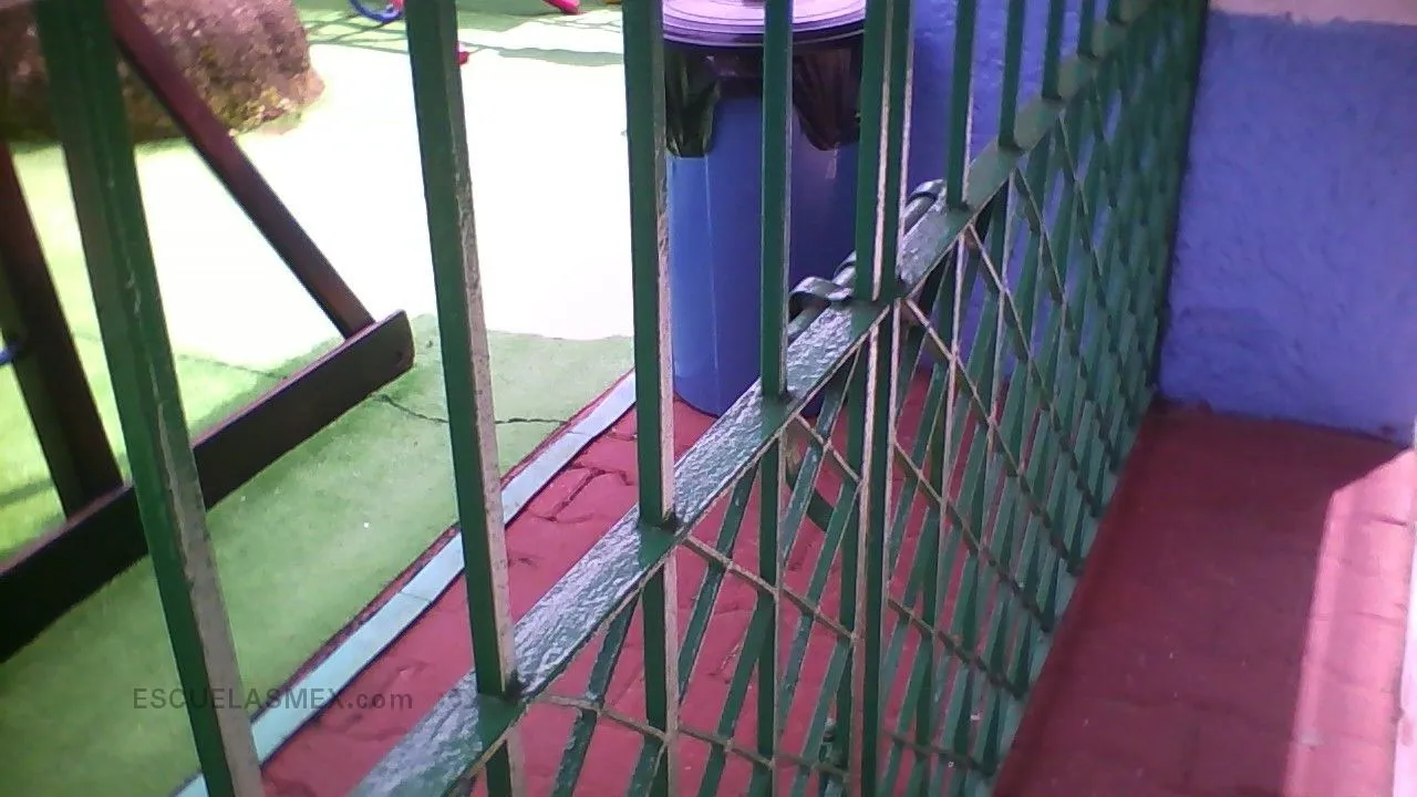 Colegio English World Entrada