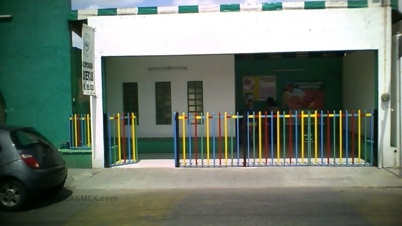Komenski Entrada