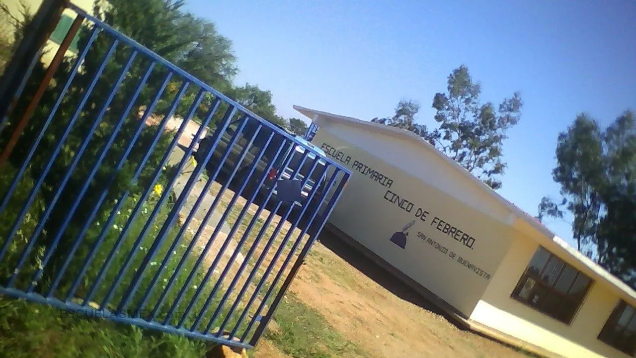 Cinco de Febrero Entrada