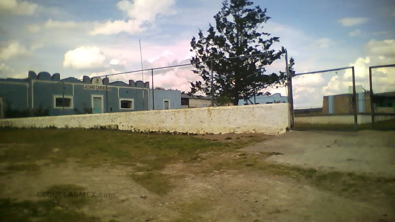 Lazaro Cardenas Entrada
